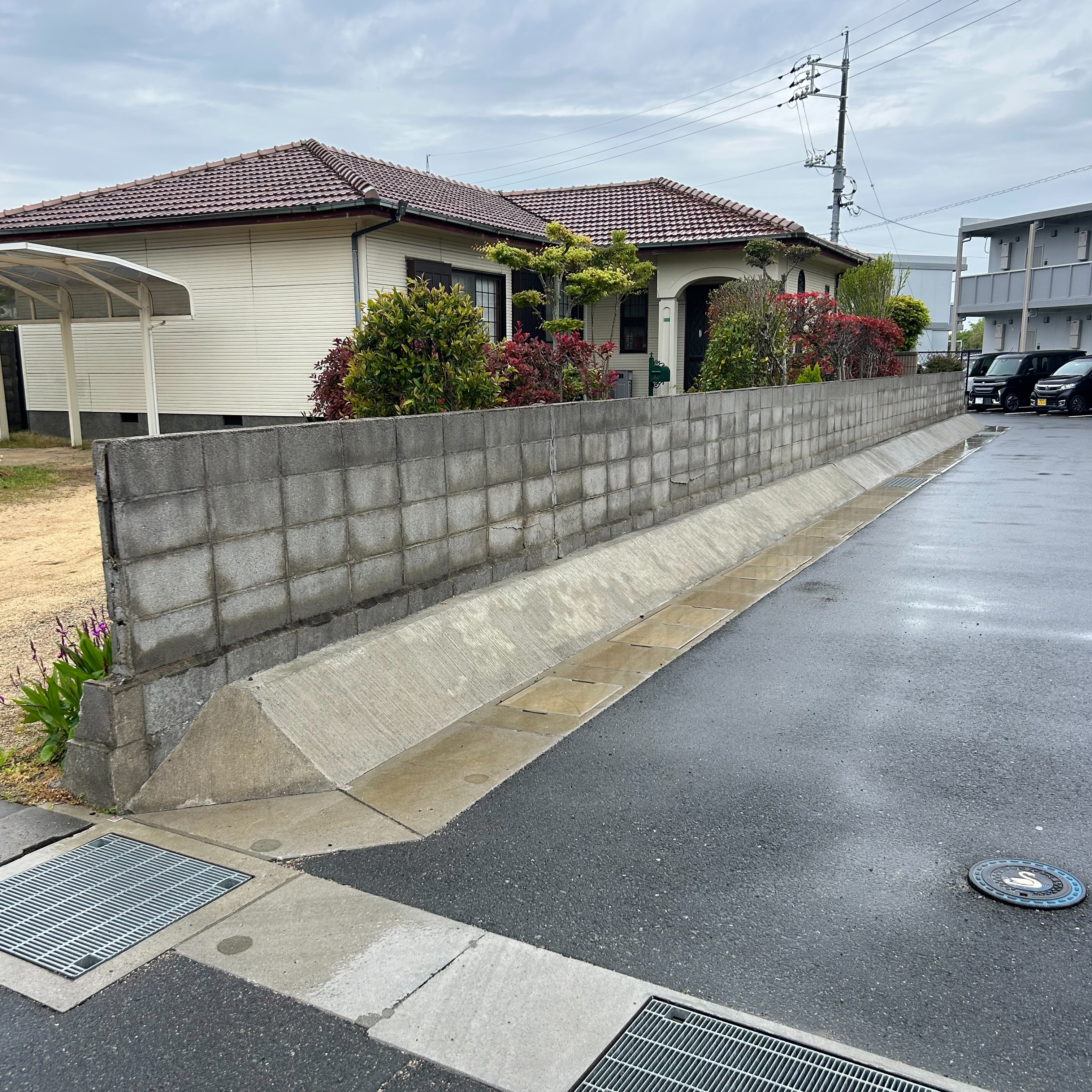 フェンス工事before